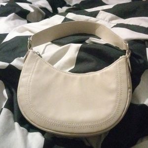 Divided hand bag